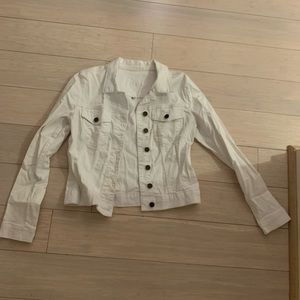 White jean jacket - size medium